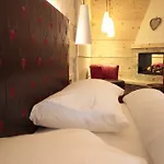 卢波比安科健康酒店 4*