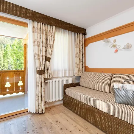 Wellness Lupo Bianco Hotel