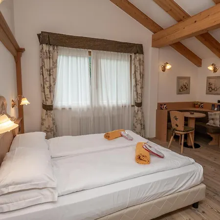 Wellness Lupo Bianco 4* Canazei