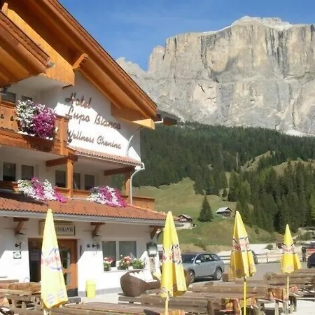 Wellness Lupo Bianco Hotel 4*