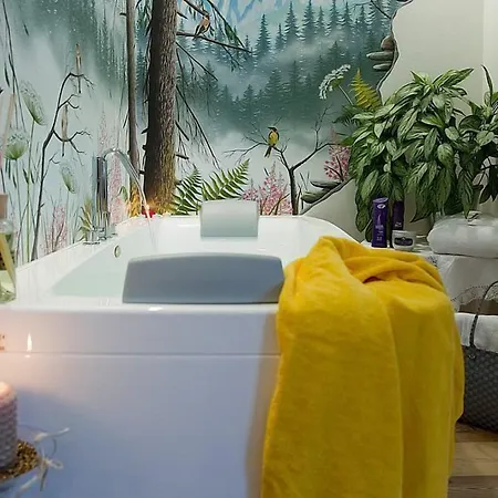 Wellness Lupo Bianco Канацеї