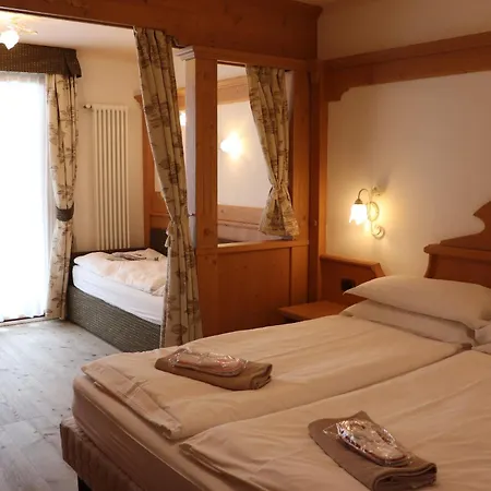 Wellness Lupo Bianco Hotel Canazei