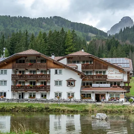 Wellness Lupo Bianco 4* Canazei