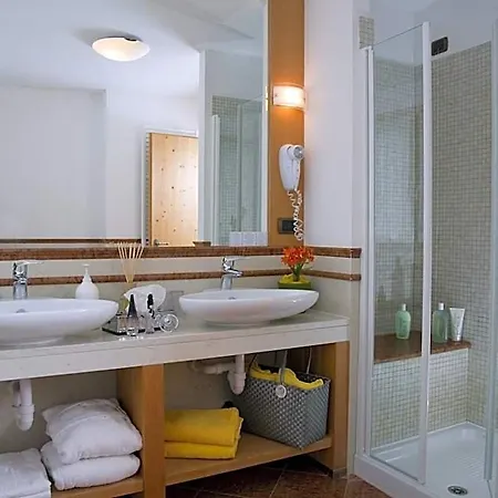 Wellness Lupo Bianco