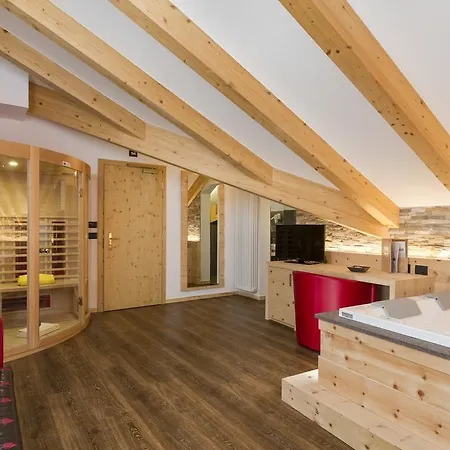 Wellness Lupo Bianco Hotel 4*