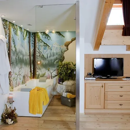 Hotel Wellness Lupo Bianco Canazei