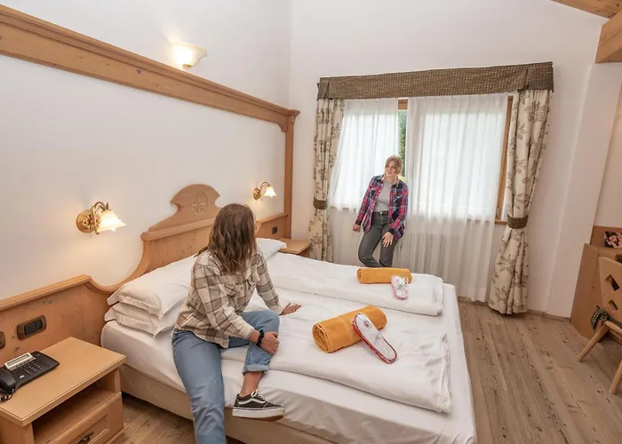 Szálloda Wellness Lupo Bianco Canazei