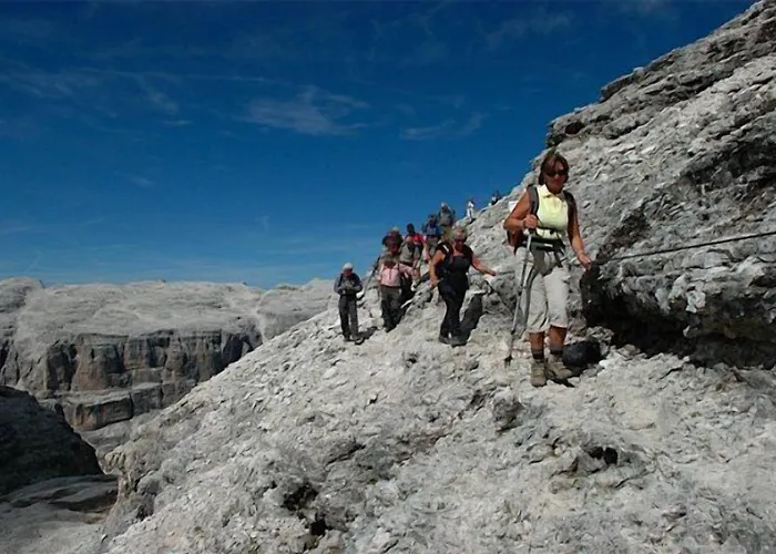 Готель Wellness Lupo Bianco 4*