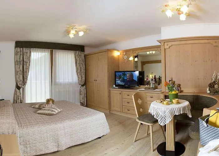 Wellness Lupo Bianco Szálloda