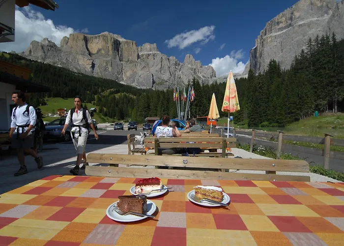 Wellness Lupo Bianco Szálloda 4*